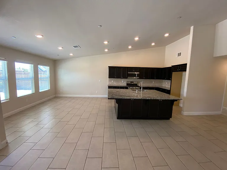 3227 Ferro Ct — Photo 7