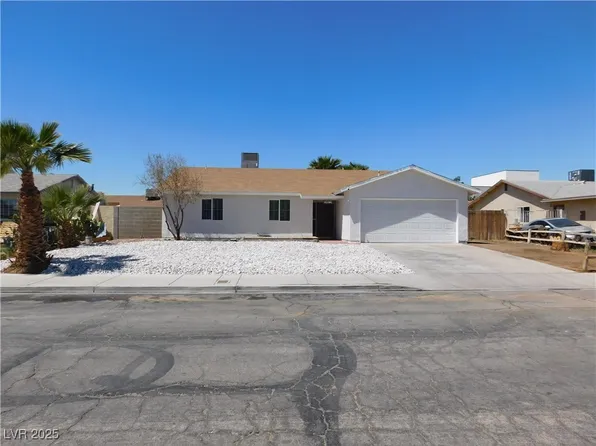 1075 Greymouth St, Las Vegas, NV 89110