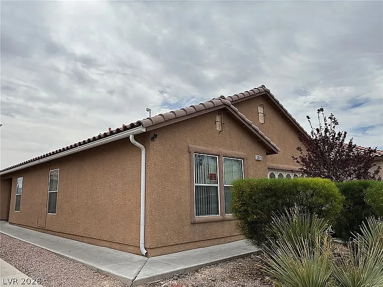 3025 Hartley Cove Ave — Photo 1