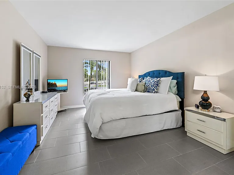 812 Sky Pine Way #C2 — Photo 19