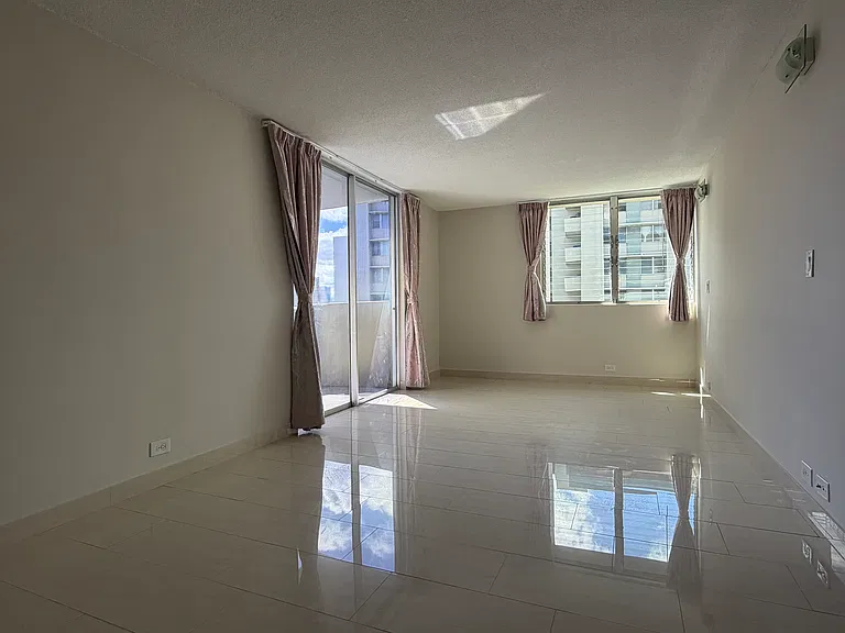 2651 Kuilei St #B81 — Photo 2