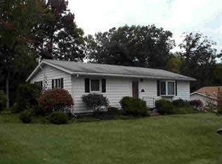 105 Laurel Dr, Franklin, PA 16323