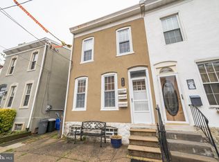420 Conarroe St APT 1, Philadelphia, PA 19128
