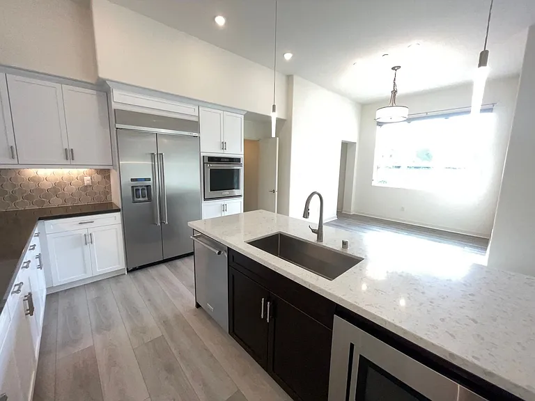 3128 Canon St #301 — Photo 12