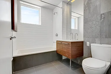 422 Lexington Avenue in Bedford-Stuyvesant