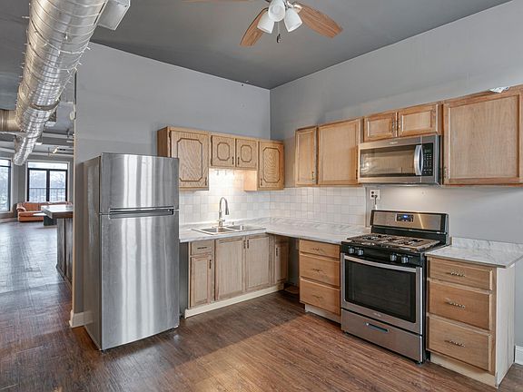 5th image of 3018 W North Ave #2