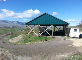 37102 Woods Ln, Richland, OR 97870