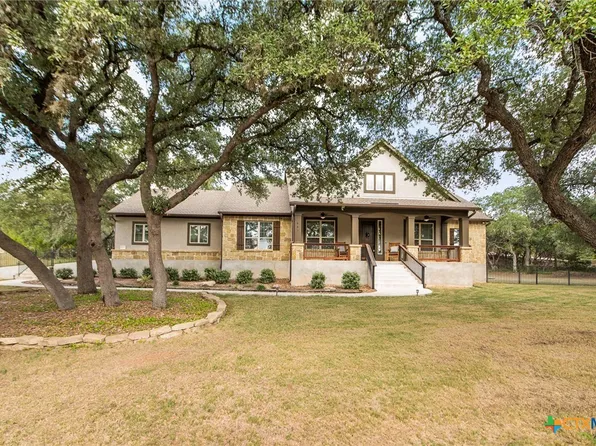663 Private Road 1712, Mico, TX 78056