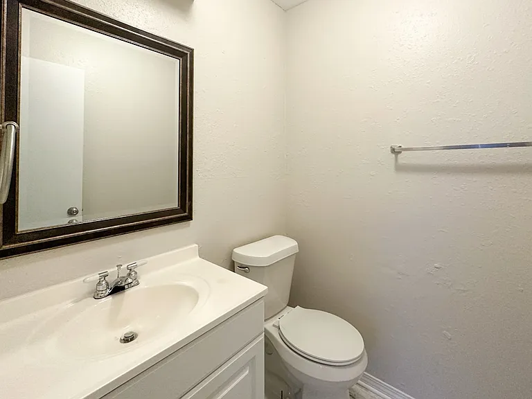 401 12th Ave SE #272 — Photo 8