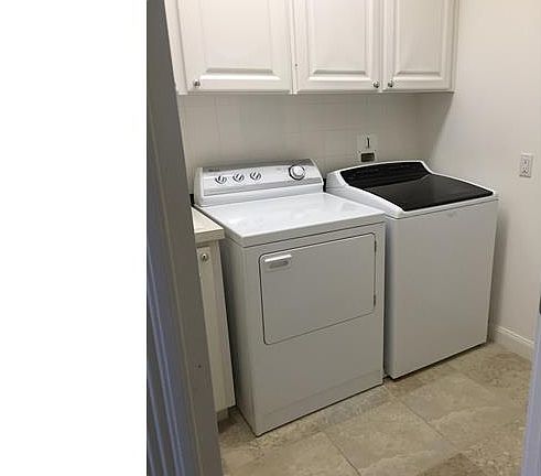 3rd image of 8083 Sorrento Ln