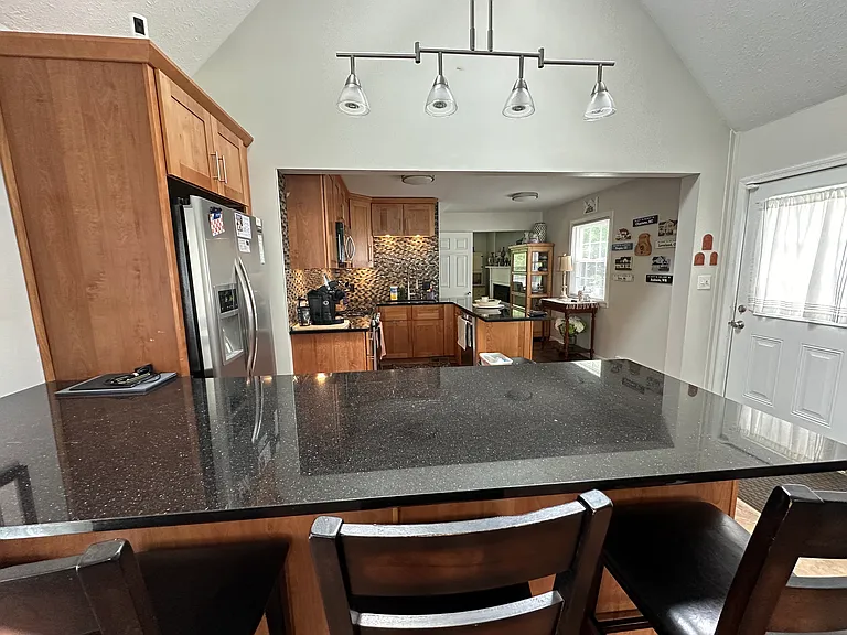 161 Elm St — Photo 6