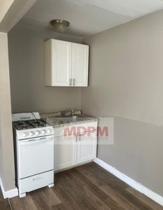 14924 Tireman St, Detroit, MI, 48228