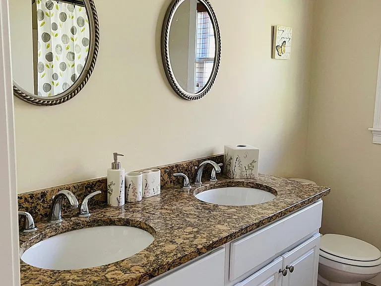 119 Afra Dr — Photo 10