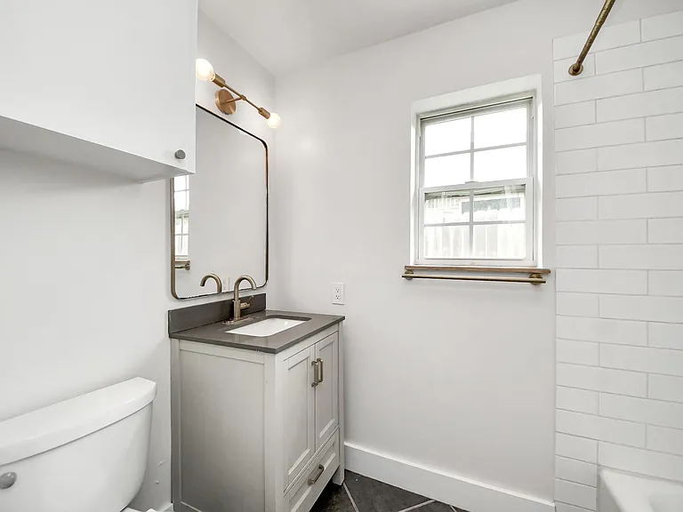 4011 Ebbtide Dr — Photo 22