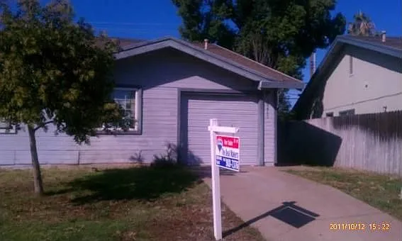 10465 Sierra Crest Way photo 1