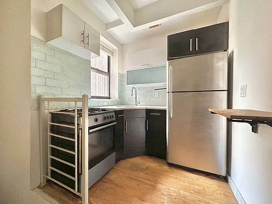 Rented by Doorway NYC, LLC | media 13