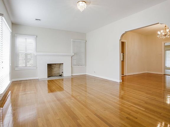 5th image of 229 El Monte Blvd