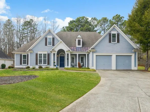 6680 Fox Creek Dr, Cumming, GA 30040