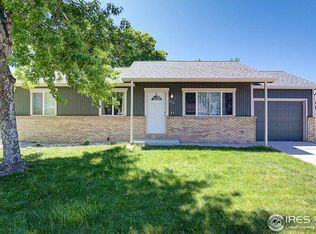 910 Mesa Ct, Windsor, CO 80550