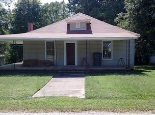 209 W 16th St, Kannapolis, NC 28081