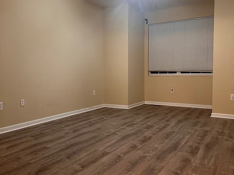 7545 Mansion Cir #F — Photo 21
