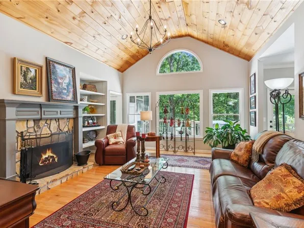 66 Crested Fern Ln, Jasper, GA 30143