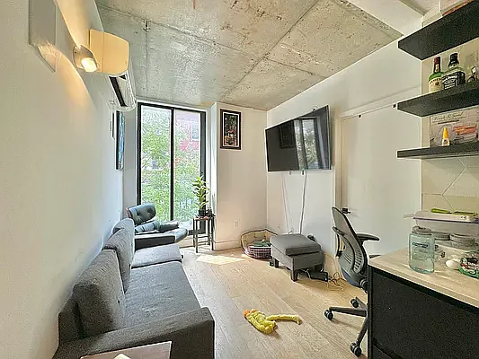 Rented by Doorway NYC, LLC | media 9