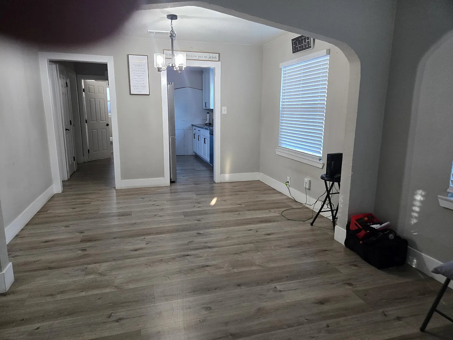 3 bed, 1436 sqft, $1,600 — Photo 2