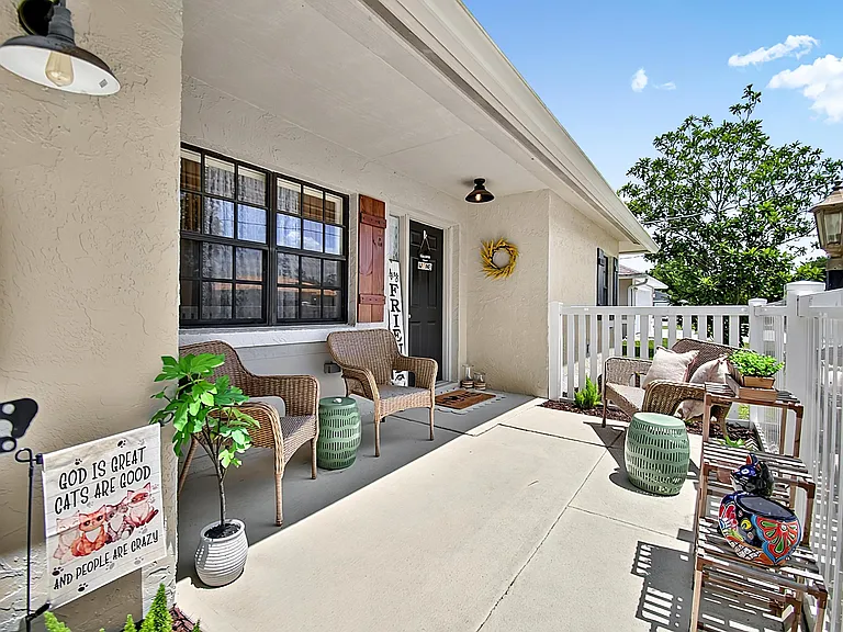 4 Zanzibar Balsan Ct — Photo 4