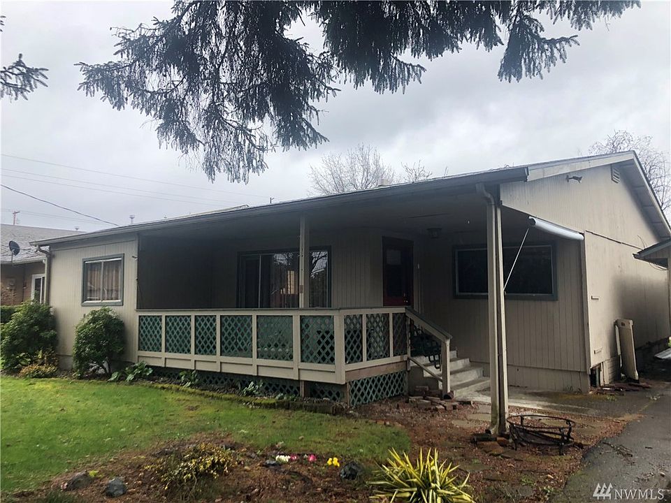 1st image of 2021 Jackson Ave NW