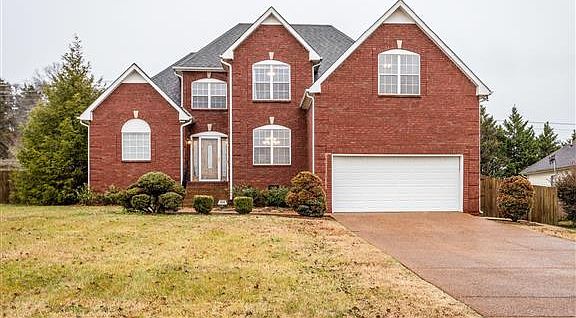 1st image of 2800 Iroquois Dr