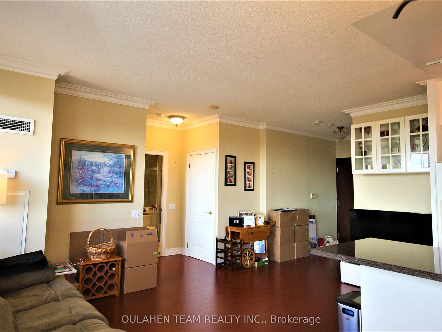 2 bed, $3,100 — Photo 4