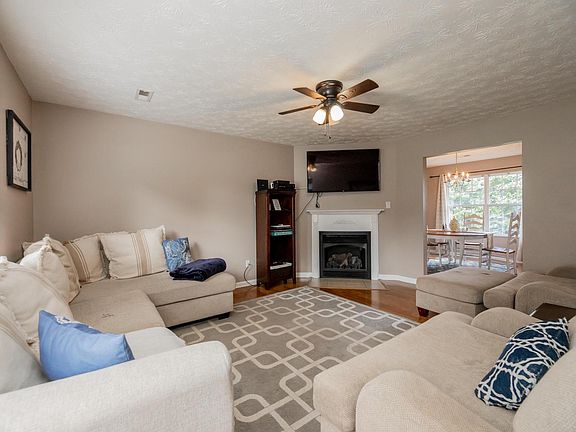 5th image of 5812 Pine Needle Ln