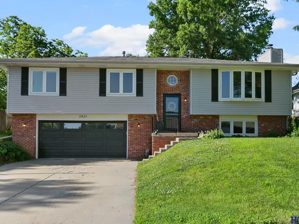 5931 Robin Ct, Lincoln, NE 68516