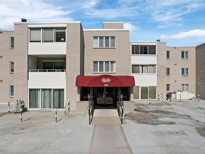 520 Meredith Ln APT 104, Cuyahoga Falls, OH, 44223