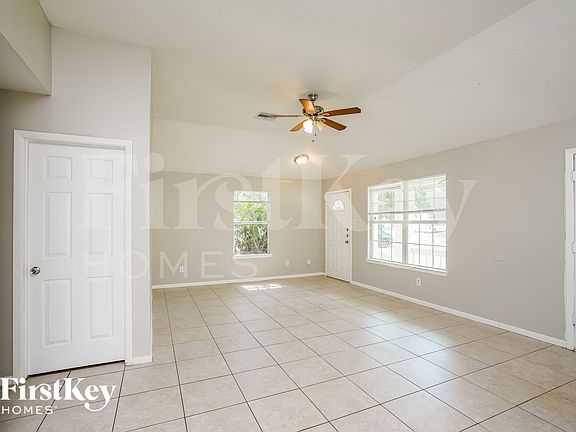 3rd image of 19747 Plantation Grove Trl