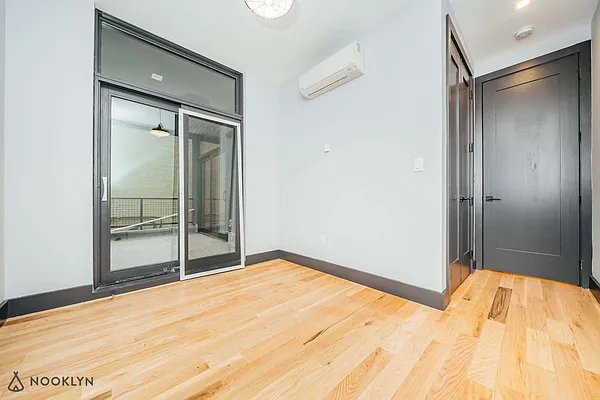 Rented by Nooklyn NYC LLC | media 16