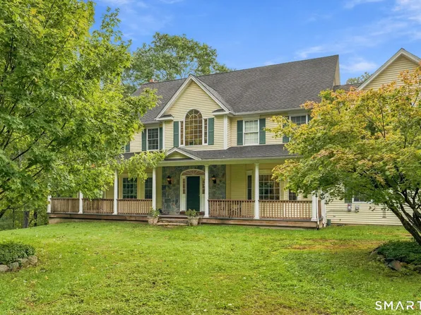 140 Elk Drive, Southbury, CT 06488
