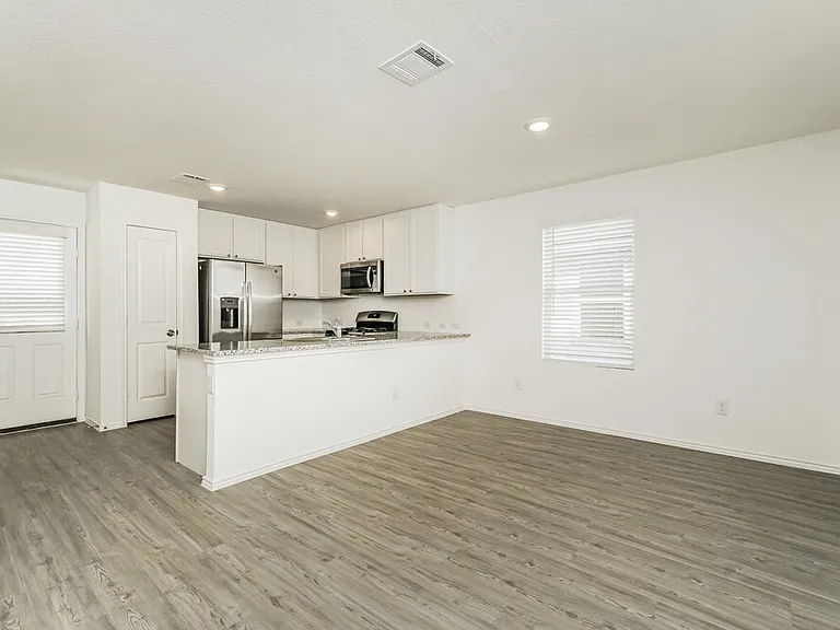 14612 Greenfield Ml — Photo 7