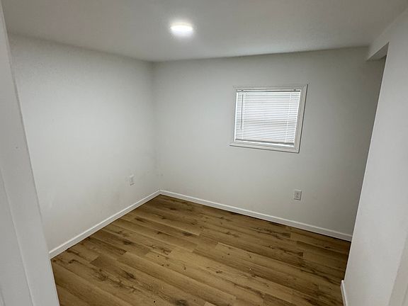 5th image of 1101 Davis St NE #5