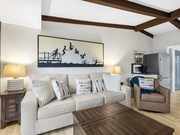 100 Getaway Circle #107, Kimberling City, MO 65686