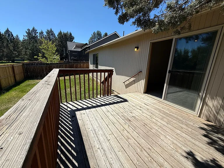 20591 Conifer Ave — Photo 22