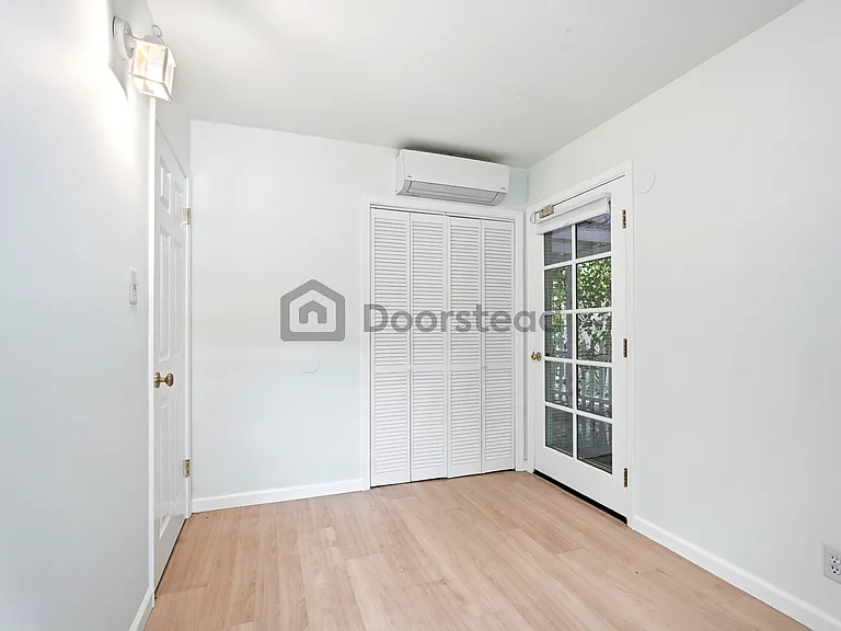 191 Pickwick Dr — Photo 18