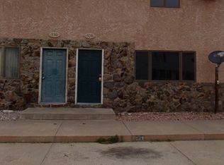 528 W 42nd St, Scottsbluff, NE 69361