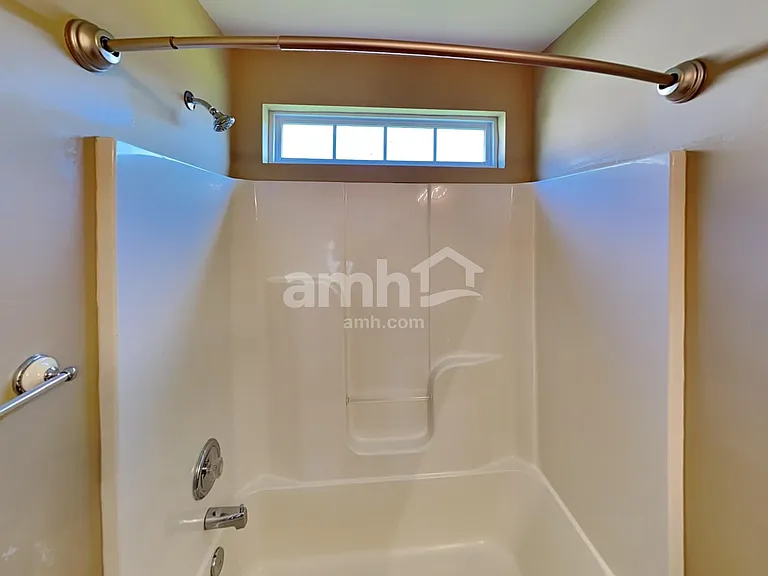 104 Lance Park Cir — Photo 18