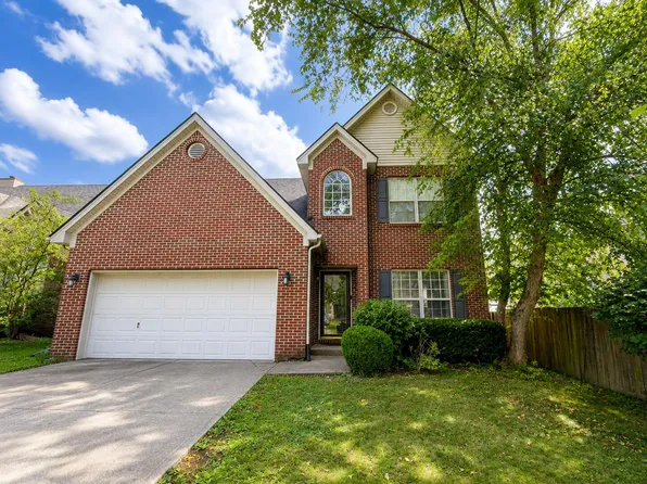 764 Woodhaven Pl, Lexington, KY 40514