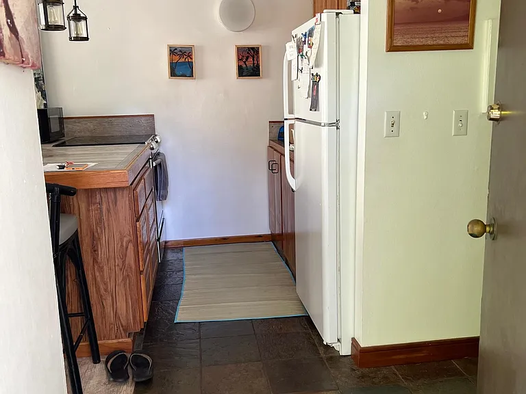 120 Hui Rd E #1 — Photo 12