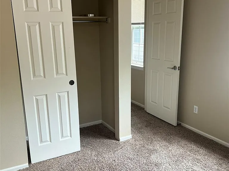 220 Granby Way #A — Photo 8