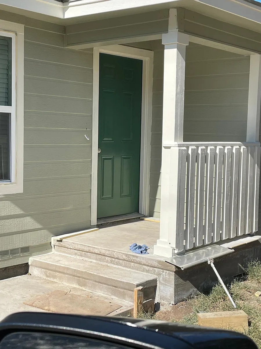 Building Photo - 1007 Avenue A #1