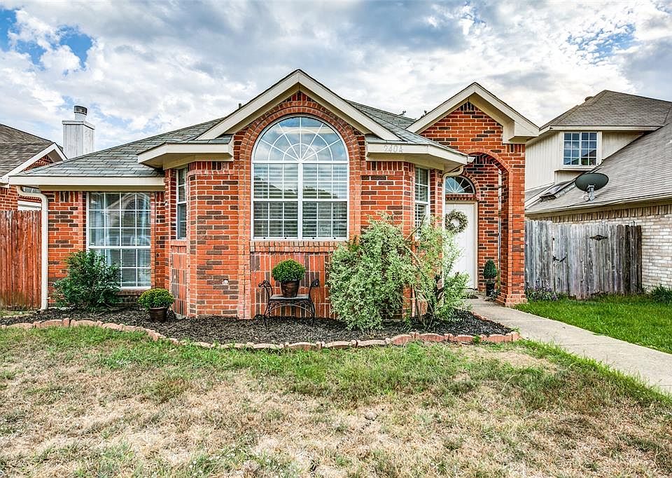 1st image of 2404 Baretta Dr